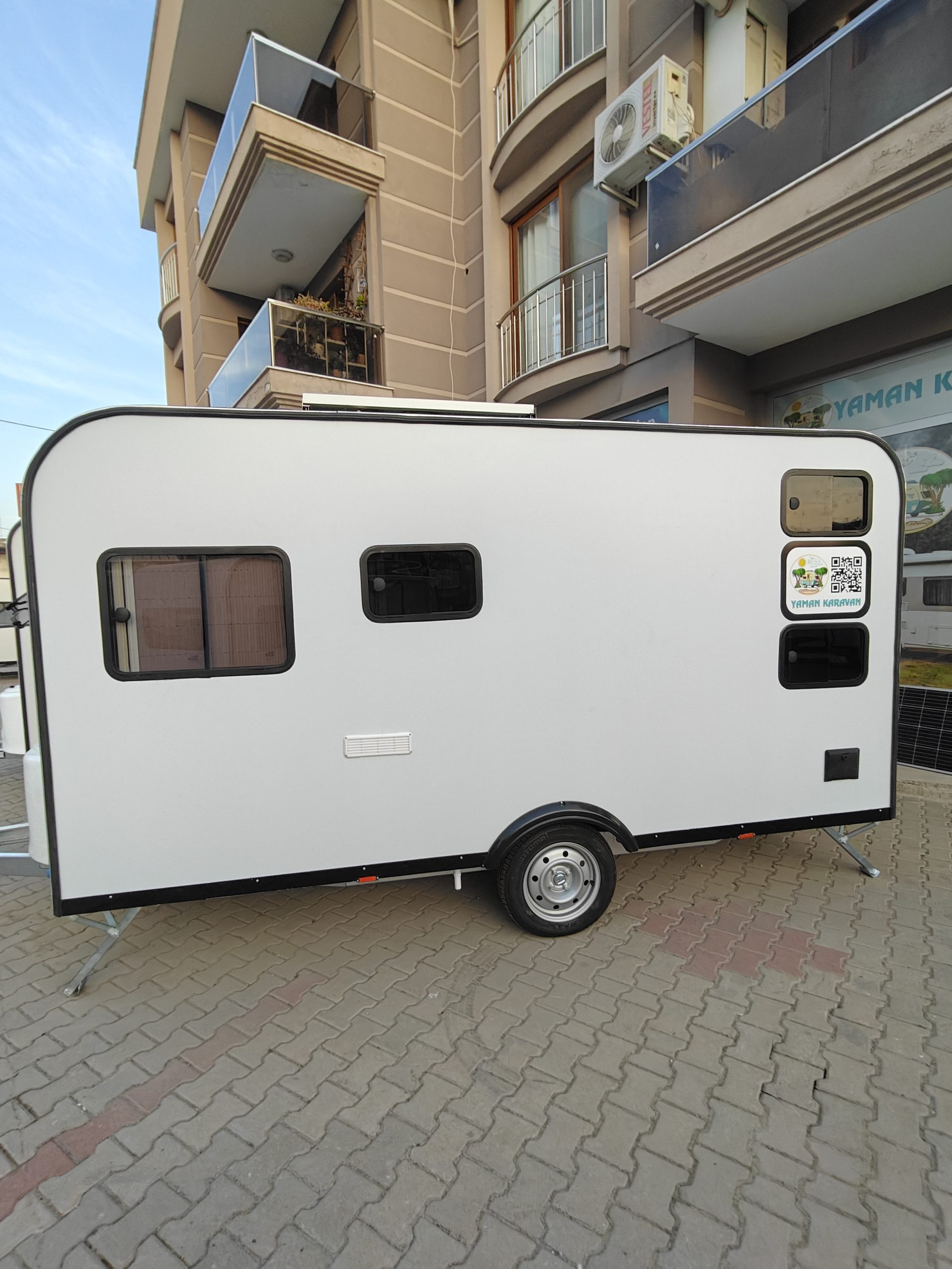 YK-400 VIZYON dış görünüm